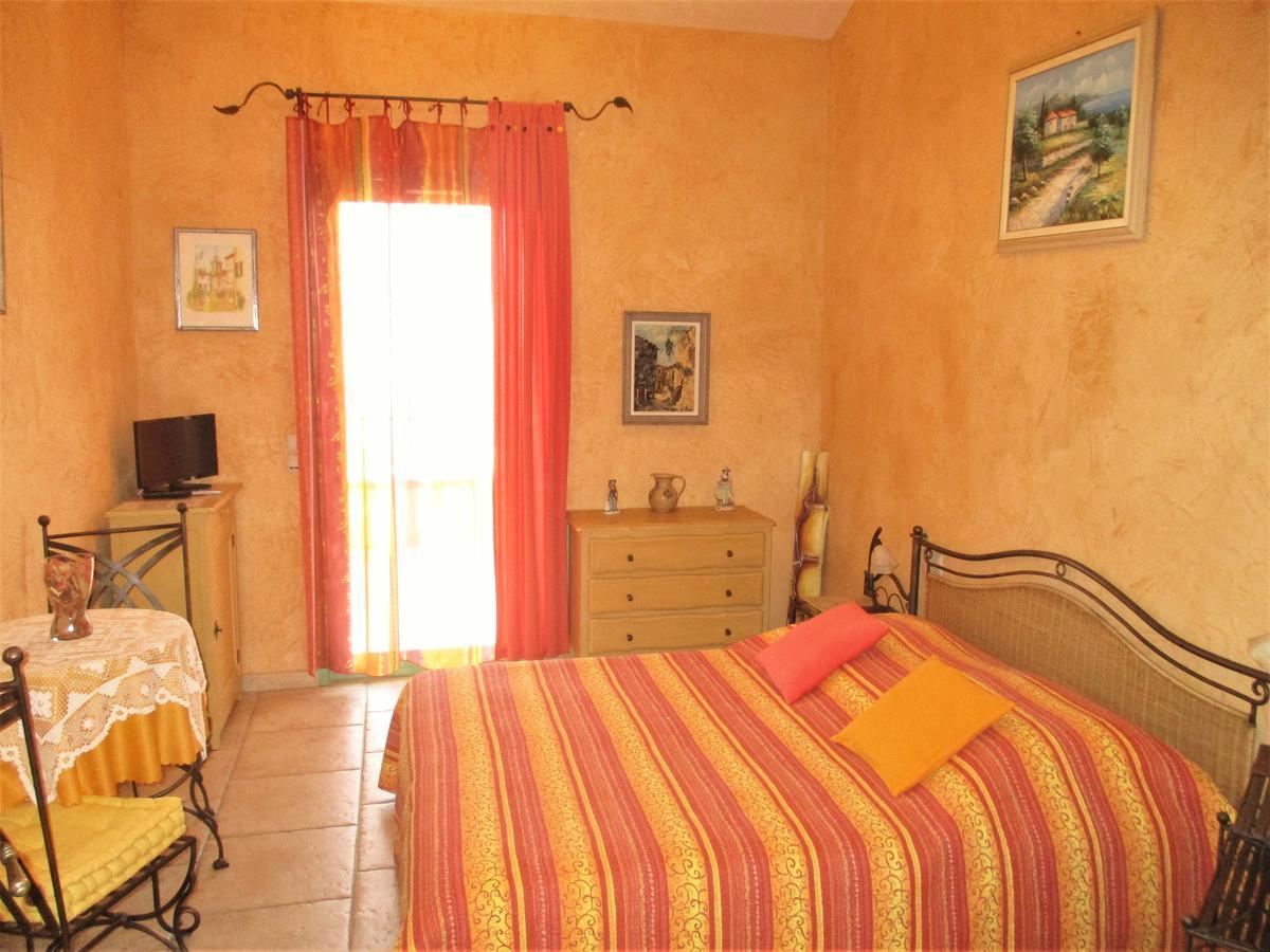 멍똥 Les Mimosas B&B 외부 사진